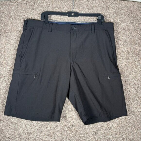 Izod Other - IZOD Golf Men Black Performance Cargo Shorts Size 38 Flat Front Side Zip Pockets